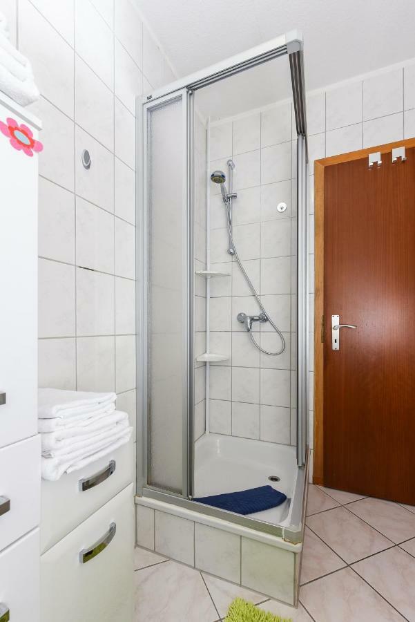 Haus Am Kajedeich Mit Fruehstuecksoption Διαμέρισμα Bensersiel Εξωτερικό φωτογραφία